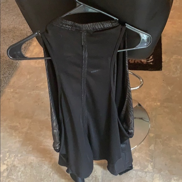 My pretty angel vest - Picture 2 of 2